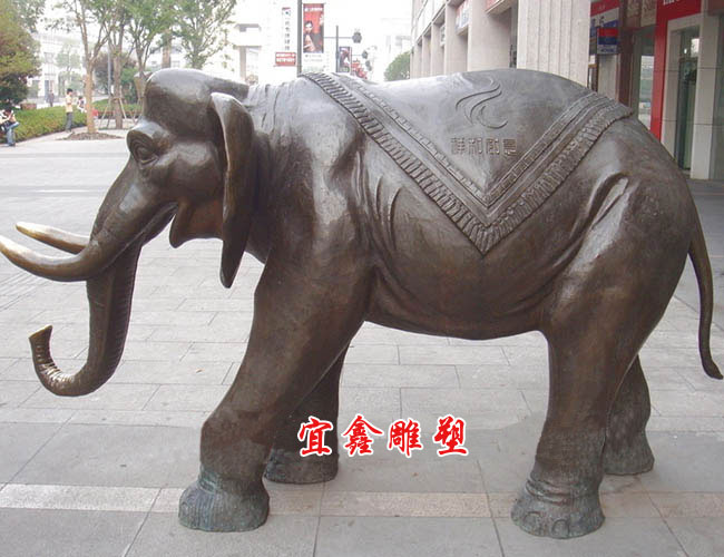 銅雕大象