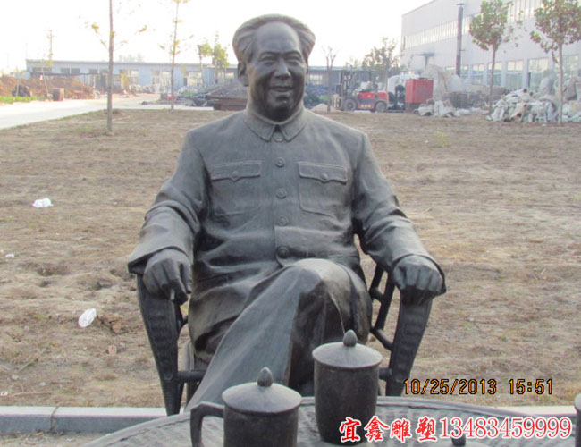 毛主席雕像