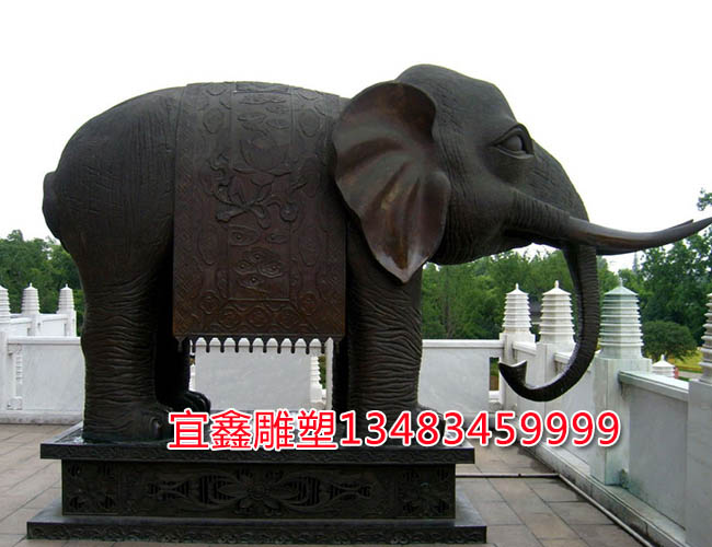 銅大象