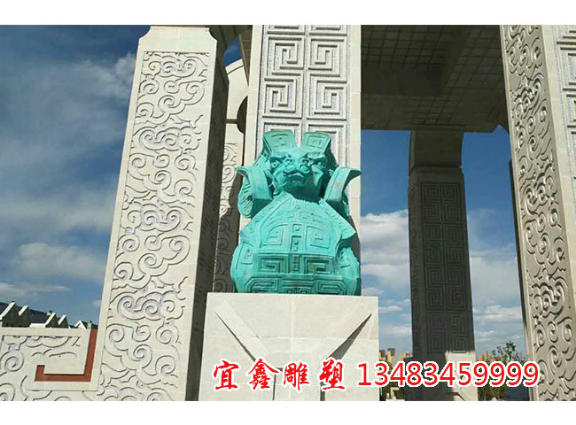 現代城市羊首銅雕