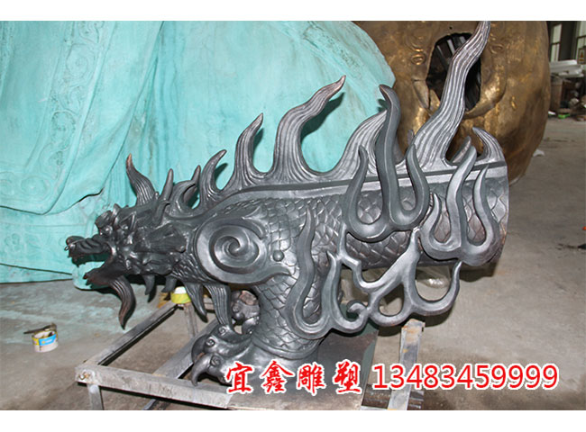 噴水銅雕龍