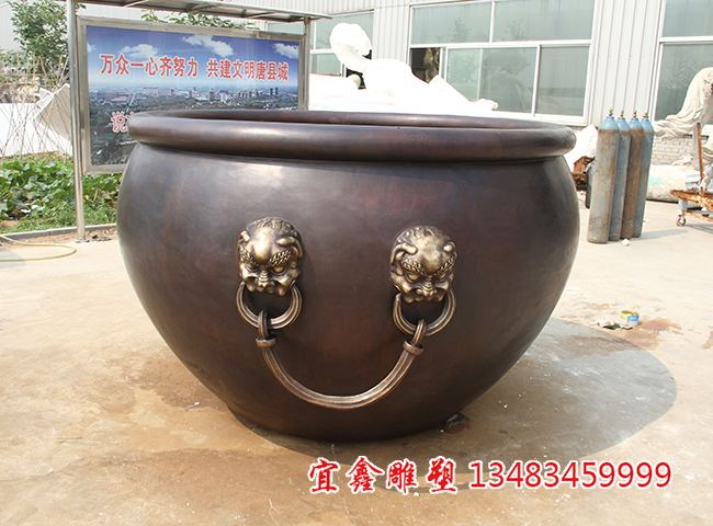 大銅缸