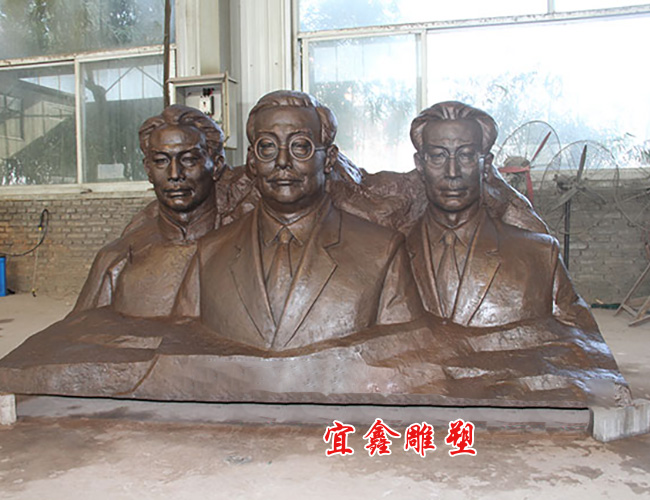 龍潭三傑青銅雕