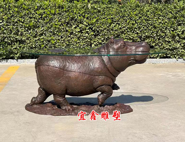 動物gate电子游戏河馬雕塑