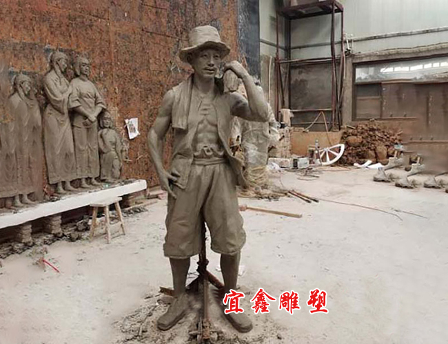 南洋現代人物雕塑