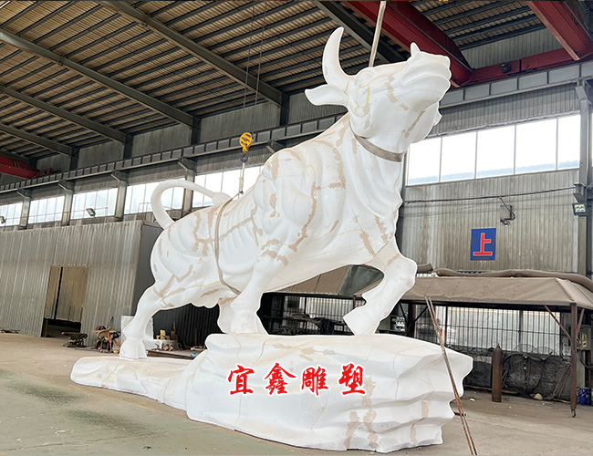 《銅牛雕塑》