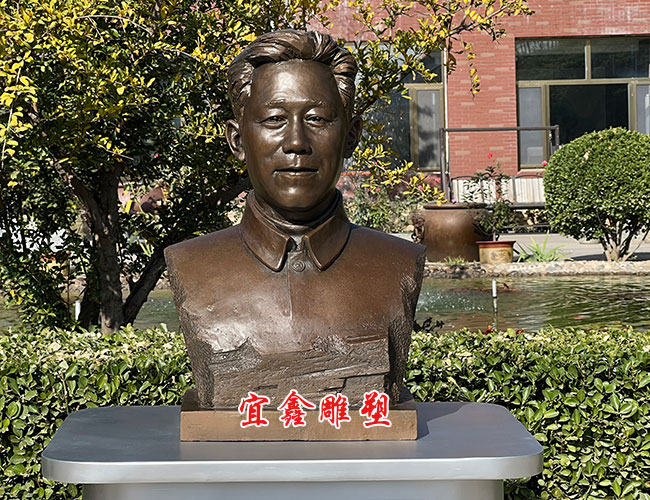 人物雕像胸像
