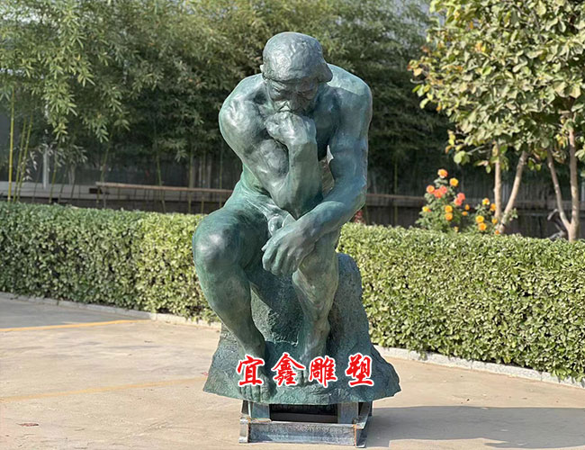 思想者雕像正麵