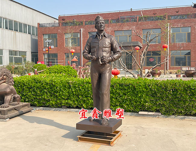 陳納德 鑄銅人物青銅雕塑